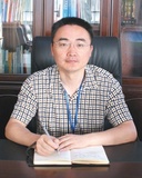 江阴市顾山实验小学校长 吴强